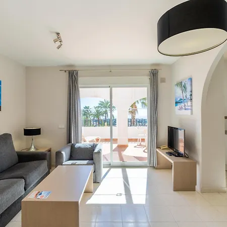 アパート Imperial Park Unitursa