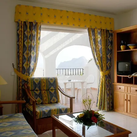 Imperial Park Unitursa Апартаменты