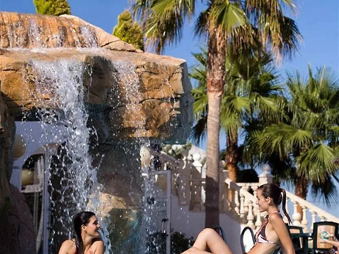 Imperial Park Unitursa 아파트 칼페