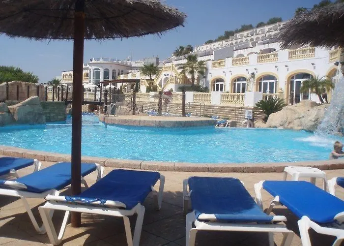 Imperial Park Unitursa * 칼페