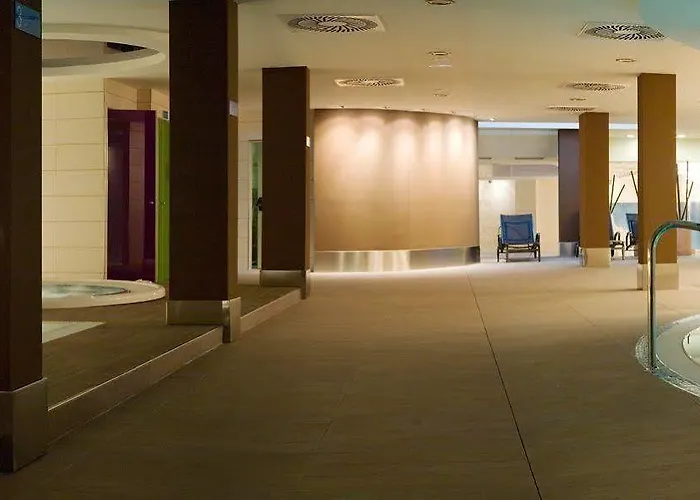 Imperial Park Unitursa 아파트 칼페