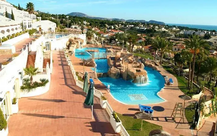 Imperial Park Unitursa 아파트 *